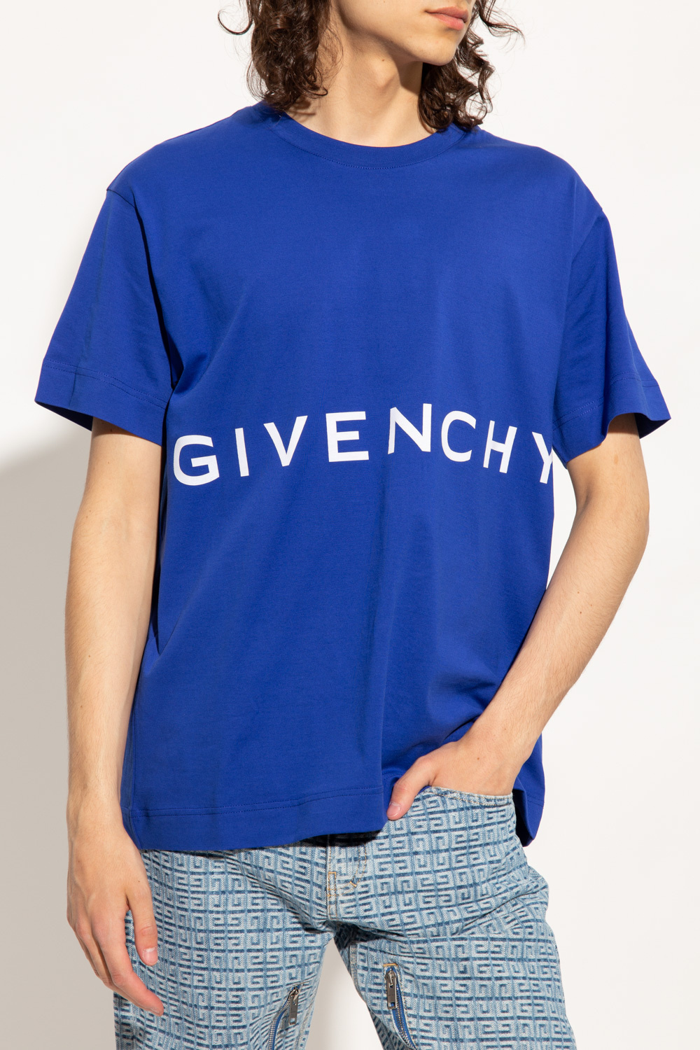 Tシャツ・カットソー GIVENCHY Woman T-Shirt Blue BW70FM3YRS 411 T-Shirt---Deep-Blue-BM71JA3YJ5